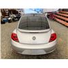 Image 19 : PARKSVILLE - 2012 VOLKSWAGEN BEETLE GREY 181554 KMS - B602032