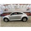 Image 23 : PARKSVILLE - 2012 VOLKSWAGEN BEETLE GREY 181554 KMS - B602032