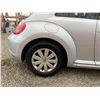 Image 27 : PARKSVILLE - 2012 VOLKSWAGEN BEETLE GREY 181554 KMS - B602032