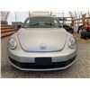 Image 5 : PARKSVILLE - 2012 VOLKSWAGEN BEETLE GREY 181554 KMS - B602032