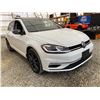 Image 8 : PARKSVILLE - 2018 VOLKSWAGEN GOLF  WHITE 81188 KMS - D268416