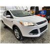 Image 8 : PARKSVILLE - 2013 FORD ESCAPE WHITE 134039 KMS - DC64344