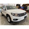 Image 8 : PARKSVILLE - 2013 VOLKSWAGEN TIGUAN WHITE 215272 KMS - J568625