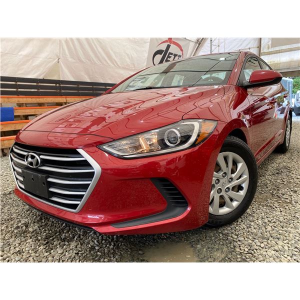PARKSVILLE - 2017 HYUNDAI ELANTRA RED 183542 KMS - B042891