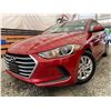 Image 1 : PARKSVILLE - 2017 HYUNDAI ELANTRA RED 183542 KMS - B042891