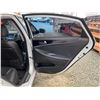 Image 41 : PARKSVILLE - 2011 HYUNDAI SONATA WHITE 247054 KMS - B138983