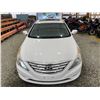 Image 7 : PARKSVILLE - 2011 HYUNDAI SONATA WHITE 247054 KMS - B138983
