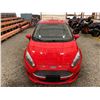 Image 7 : PARKSVILLE - 2015 FORD FIESTA RED 253763 KMS - B168964