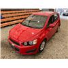 Image 7 : PARKSVILLE - 2012 CHEVROLET SONIC RED 125688 KMS - D106175
