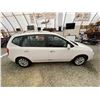 Image 12 : PARKSVILLE - 2011 KIA RONDO WHITE 148314 KMS - D334477