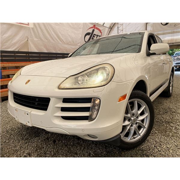 PARKSVILLE - 2008 PORSCHE CAYENNE WHITE 226704 KMS - BA42958