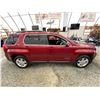 Image 12 : PARKSVILLE - 2010 GMC TERRAIN RED 132428 KMS - D406829