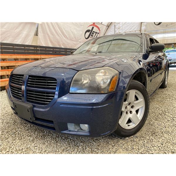 PARKSVILLE - 2005 DODGE MAGNUM BLUE 246522 KMS - B559256