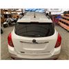 Image 19 : PARKSVILLE - 2014 BUICK ENCORE WHITE 186066 KMS - B526414