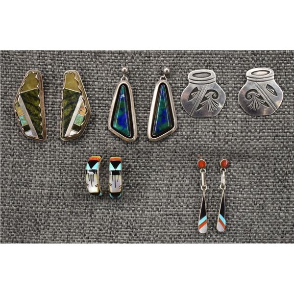 FOUR PAIRS OF NATIVE AMERICAN EARRINGS ONE PAIR OF EARRINGS
