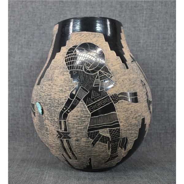 SANTA CLARA POTTERY VASE (DAN TAFOYA)