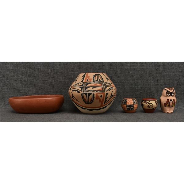 FOUR PIECES OF NATIVE AMERICAN & ONE CERAMIC