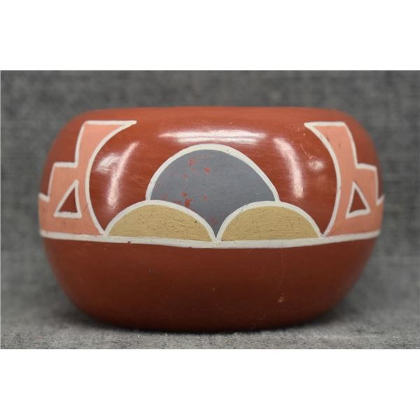 SANTA CLARA POTTERY JAR (ANNA ARCHULETA)