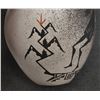 Image 11 : ACOMA POTTERY SCULPTURE (J TORIVIO)
