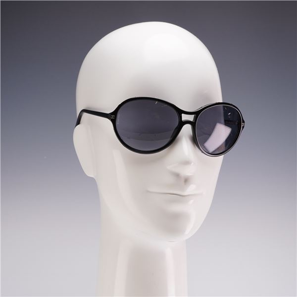 Chanel 5117 Black Acetate Oversized Sunglasses with CC Logo Studs