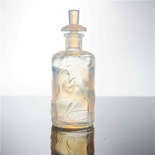 Sabino French Art Deco Opalescent Art Glass Perfume Bottle and Stopper