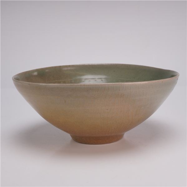 Multi-Colored Studio Art Glass Centerpiece Wave Bowl