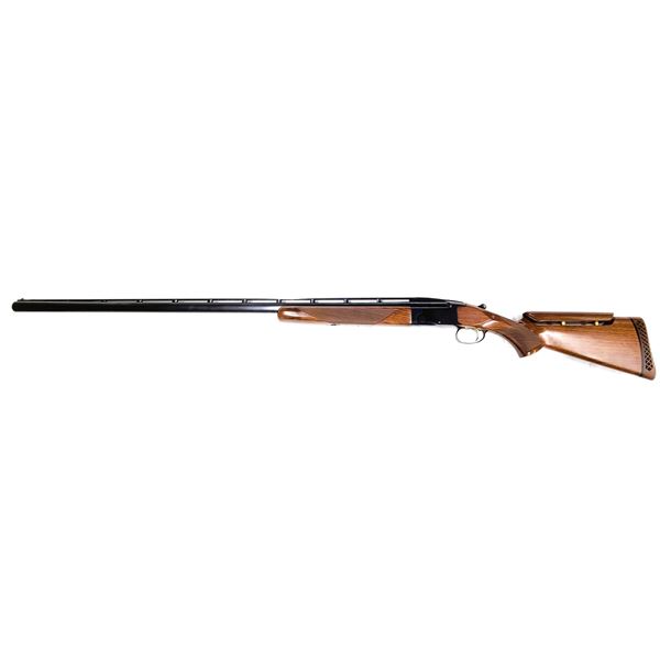 Browning BT99 12 ga Trap Shotgun - Adjustable Comb 34in Barrel - AS NEW