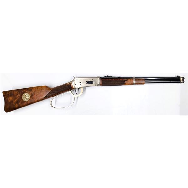 Winchester John Wayne Commemorative Lever Action Rifle 32-40 Win