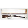 Image 8 : Winchester John Wayne Commemorative Lever Action Rifle 32-40 Win