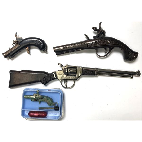 Vintage Cap Guns - Reno Fort Laramie Flintlocks