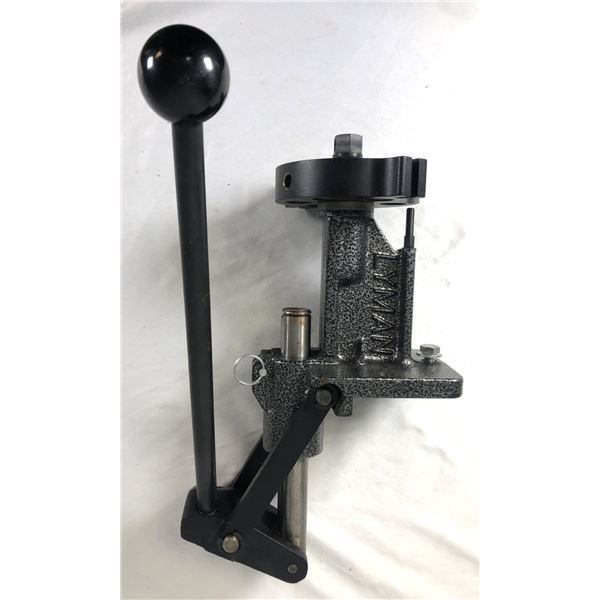 Lyman T-Max Reloading Press - 6 Die Press