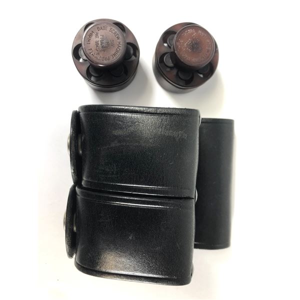 Revolver Speedloaders x2 w/ Duty Pouch