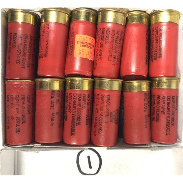 12 Gauge RED Flare Pack x12