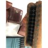 Image 2 : x5 Bullet Pouches - Fold Out Leather