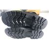 Image 2 : MUCK Tall Boots - Size 10 NEW - Hard Toe
