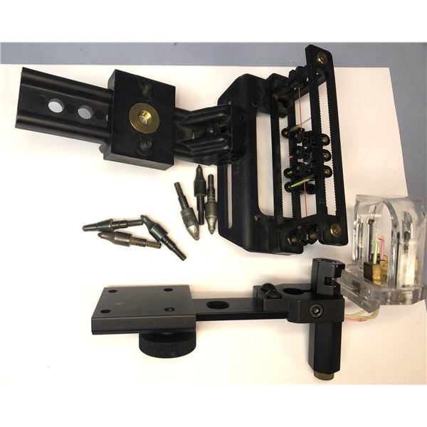 Crossbow Sights x2 & Arrow Heads