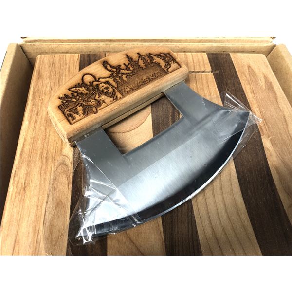Alaskan ULU Knife & Board Set - w/ Box