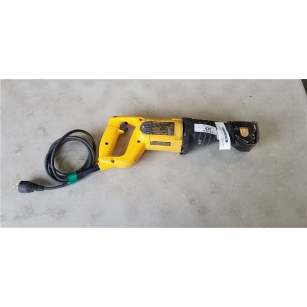 DEWALT DW304P RECIPROCATING SAWS ALL, TESTED WORKING