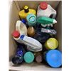 Image 4 : 3 BOXES WITH 36 VARIOUS CLEANING SUPPLIES BOTTLES