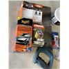 Image 2 : AUTOMOTVE BULBS AND HEALDIGHTS, SAW, AND DETAILING SUPPLY