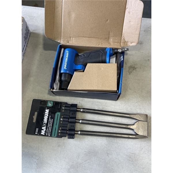 AS NEW MASTERCRAFT AIR POWERED CHISEL AND NEW SET OF 3 BITS