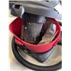 Image 3 : SHOP VAC MINI VAC WITH HOSE