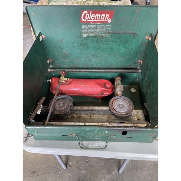 COLEMAN MODEL 411A CAMP STOVE