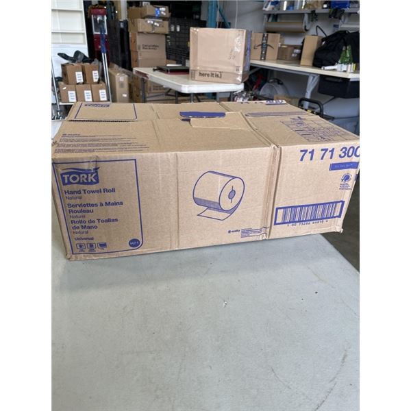 NEW CASE OF TORK PAPER TOWEL, NATURAL, 7.5 INCH ROLLS , 6 X 800FT ROLLS