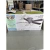 Image 1 : HAMPTON BAY CARRIAGE HOUSE II CEILING FAN