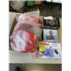 Image 1 : TRAY OF AUTOMOTIVE LIGHTS, DASH CAM, AND CAR STARTER