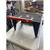 Image 2 : ROUTER TABLE W/ ACCESSORIES