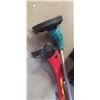 Image 2 : 2 ELECTRIC WEED TRIMMERS