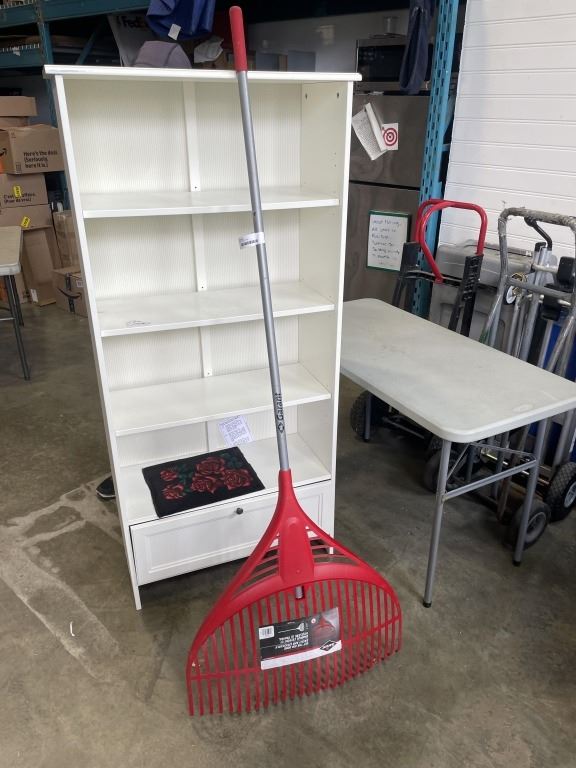 Garant Rake Display AS NEW GARANT RAKE