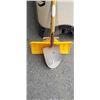 Image 2 : SNOW SHOVEL, SPADE SHOVEL AND RAKE